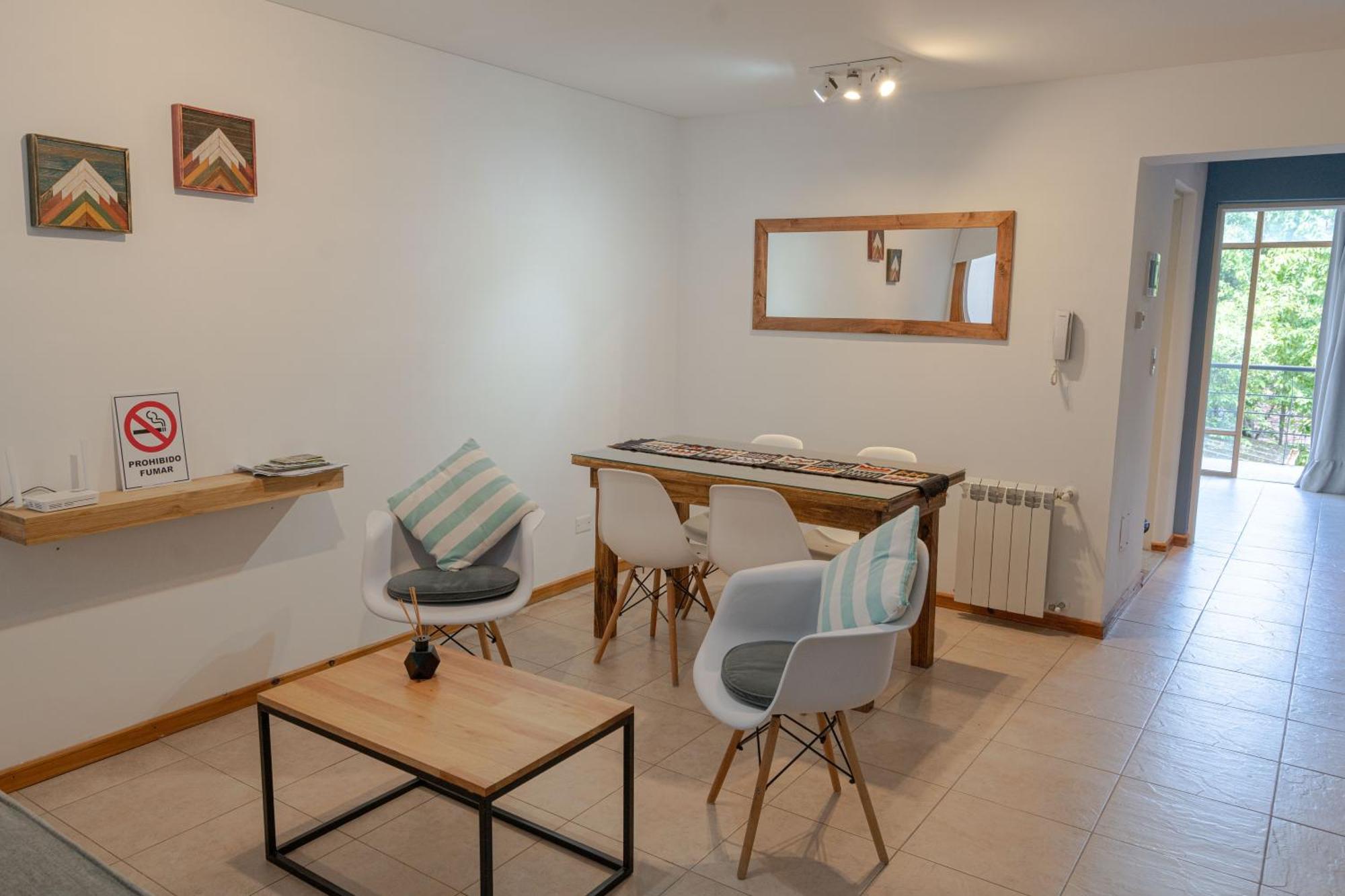 Moderno Departamento Centrico En San Martin De Los Andes - Habitatsma 外观 照片